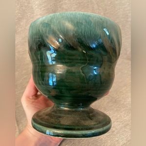 Hull USA F34 Pottery Vessel - Vintage